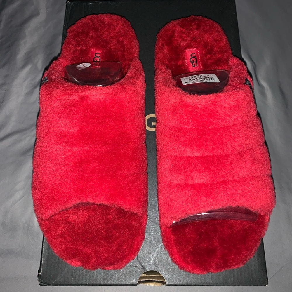 UGG slides men